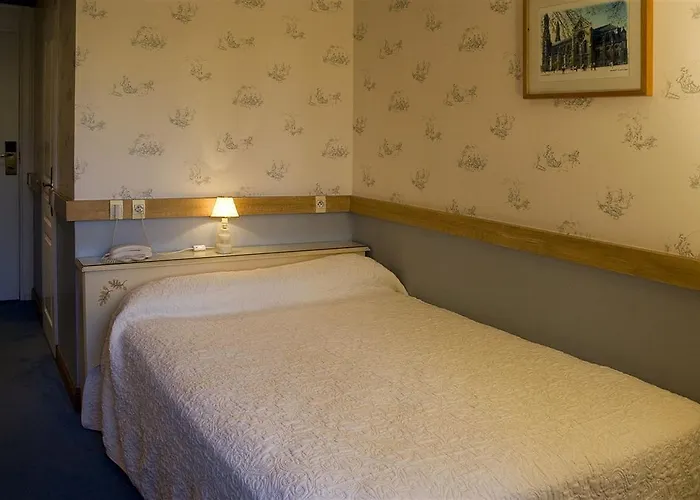 Des 4 Soeurs Hotell Bordeaux