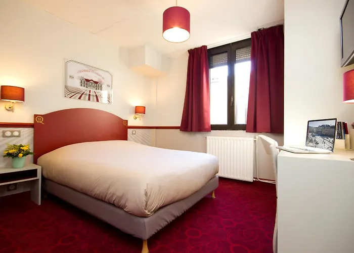 Des 4 Soeurs 3* Bordeaux