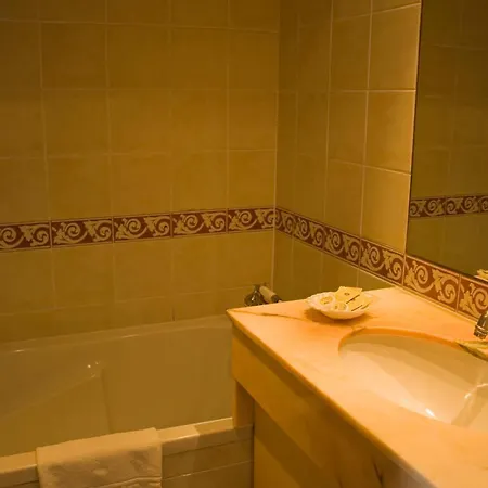 Hotel Des 4 Soeurs Burdeos